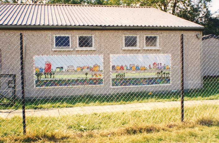 Worton Road Community Centre, Environmental Theme  Mural project, Isleworth, 1997.. Another co-production for and by the community, via Making Murals